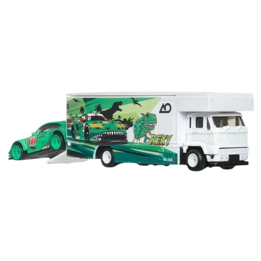 Hot Wheels Premium Car Culture Team Transport Porsche 911 GT3 R (992) Fleet Flyer – 1:64 Diecast Car and Truck Set