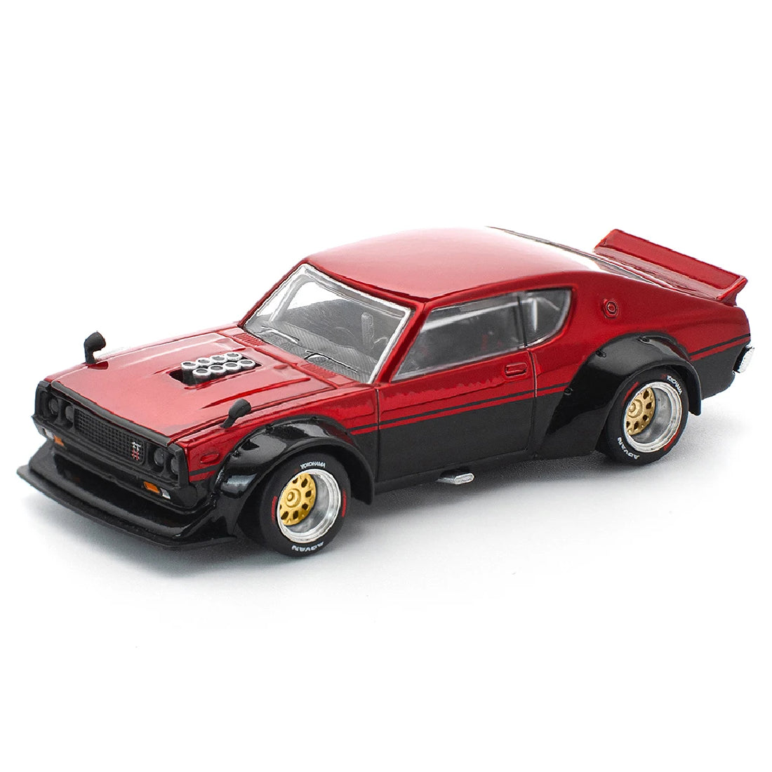 Pop Race Nissan Skyline KPGC110 Kenmeri Red Metallic & Black RHD – 1:64 Diecast Model Car