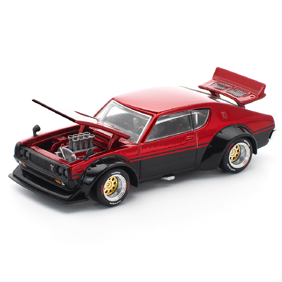 Pop Race Nissan Skyline KPGC110 Kenmeri Red Metallic & Black RHD – 1:64 Diecast Model Car